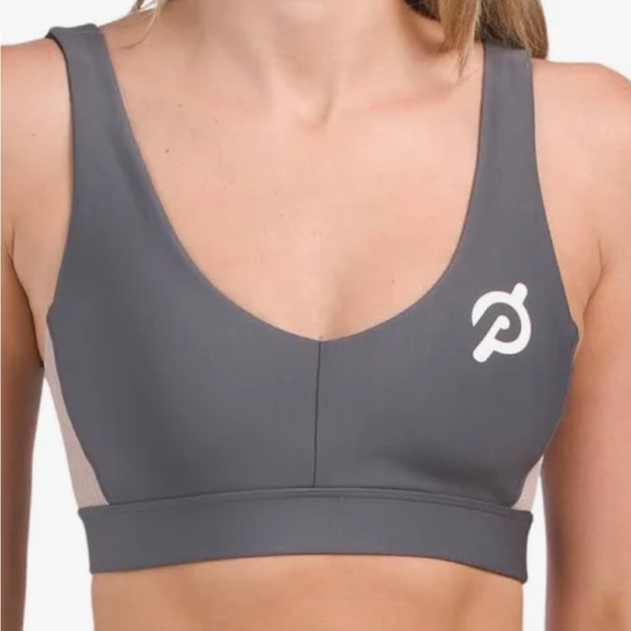 Peloton Women's Rotate Sports Bra size S - Picture 3 of 9